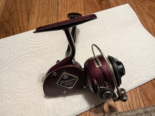 Shakspeare fishing reel 2052 - shakspeare,